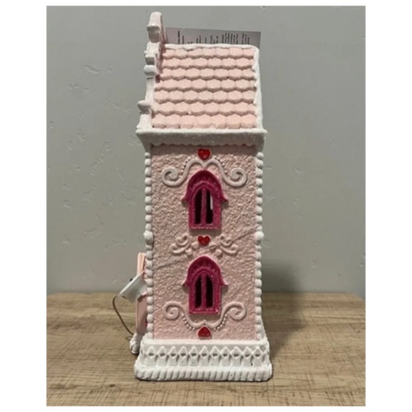 NEW Pink Pastel Gingerbread Light Up Victorian House Valentine's Day - Picture 5 of 7